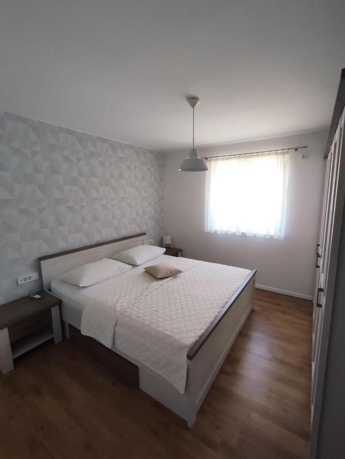 Holiday Home Cherry Tree Žrnovnica المظهر الخارجي الصورة