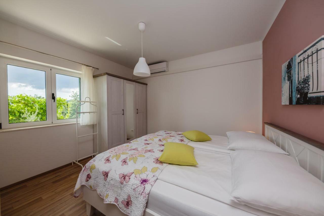Holiday Home Cherry Tree Žrnovnica المظهر الخارجي الصورة